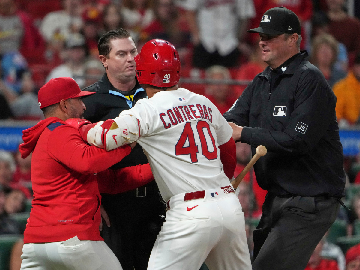 Willson Contreras desata polémica y es suspendido