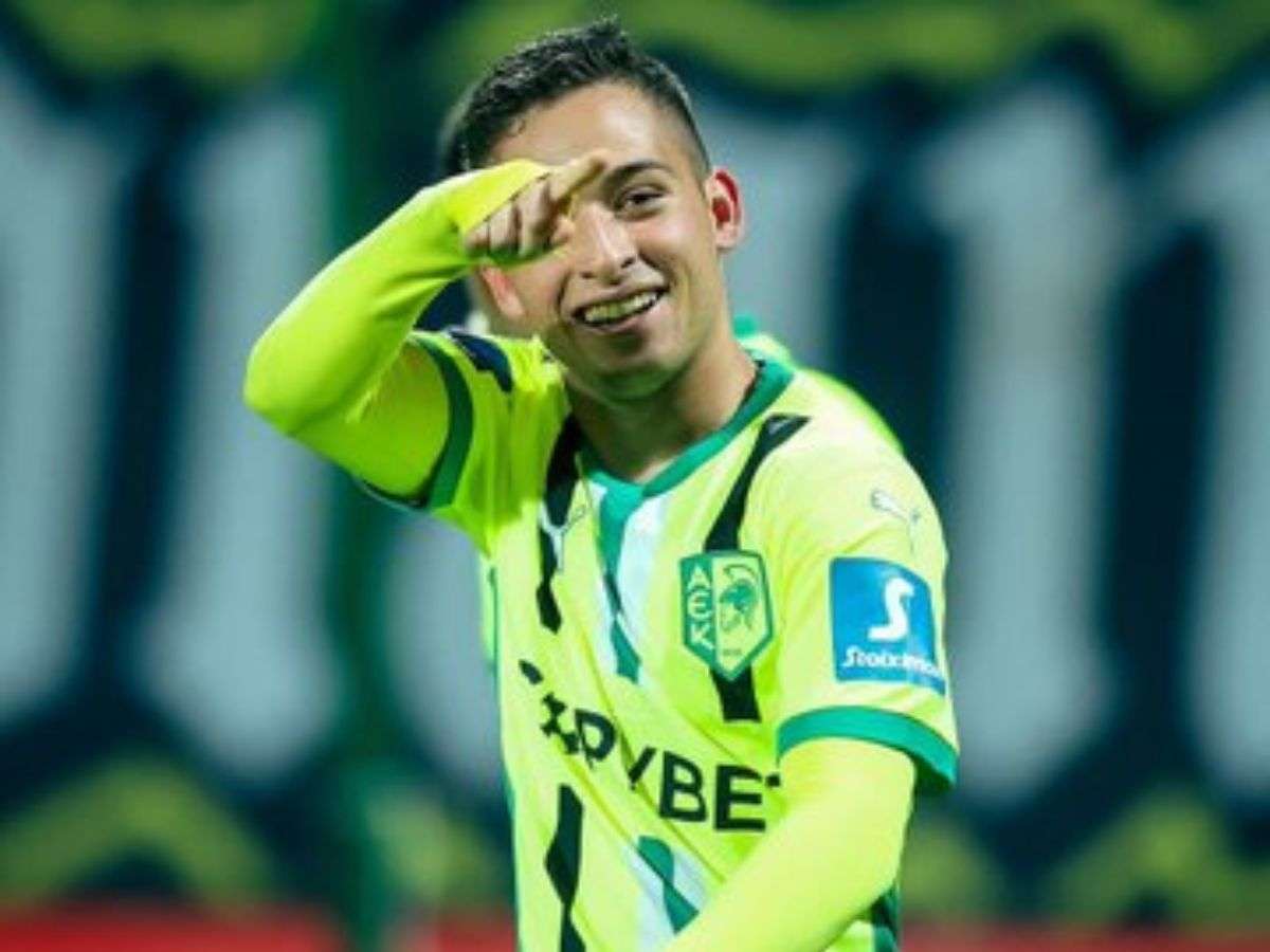 Yerson Chacón brilló en la victoria del AEK Larnaca
