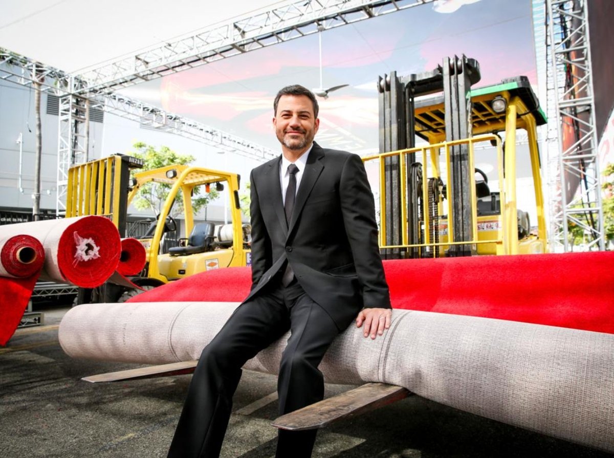 Jimmy Kimmel es ciudadano italiano en rechazo a políticas de Trump