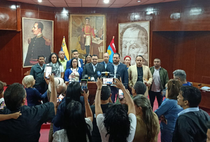Continúan las muestras de apoyo al presidente Maduro en las regiones