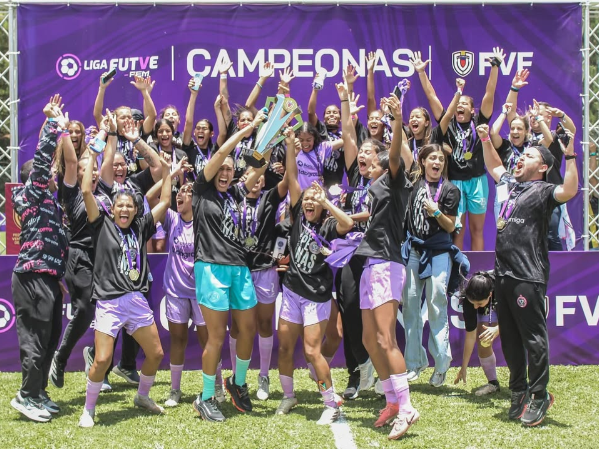 ADIFFEM bicampeón de la Liga Futve Femenina