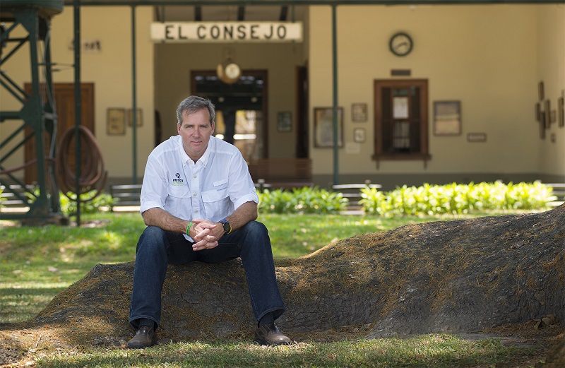 Alberto Vollmer nego haber viajado a Washington para una presunta 'transición negociada'