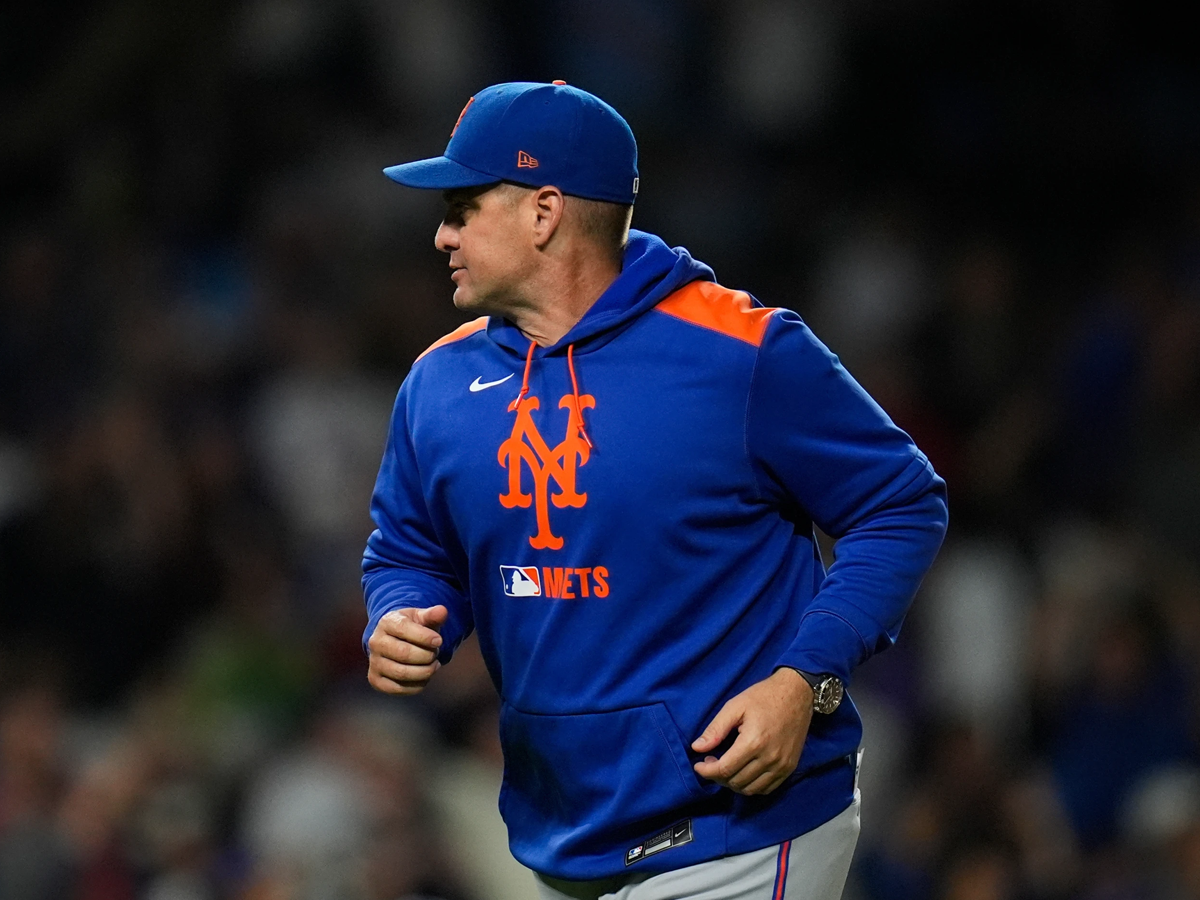 Carlos Mendoza ratificado pese al colapso de los Mets