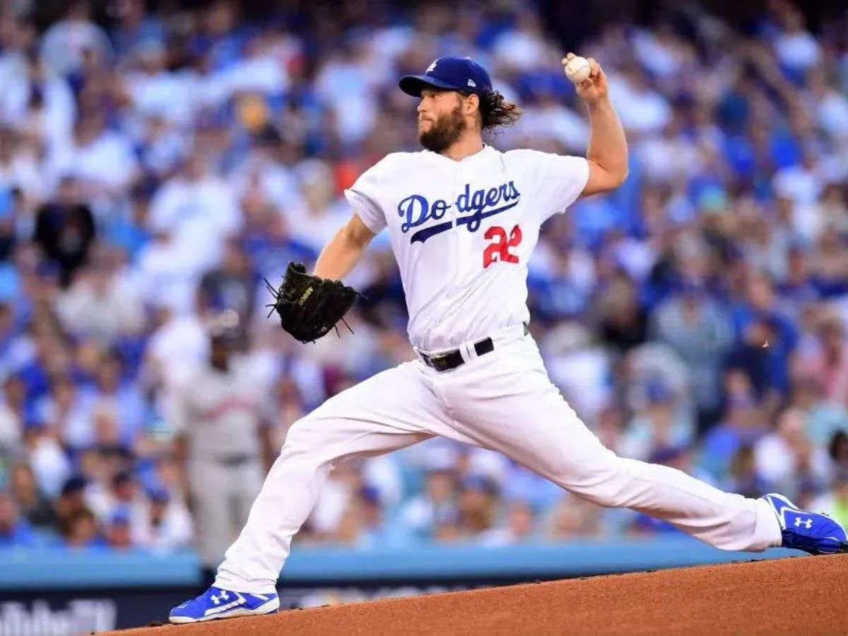 Clayton Kershaw no lanzará en la serie de comodines