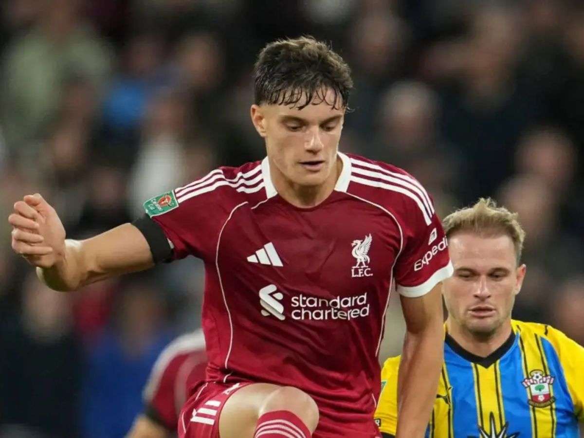 Giovanni Leoni tuvo un amargo debut con Liverpool