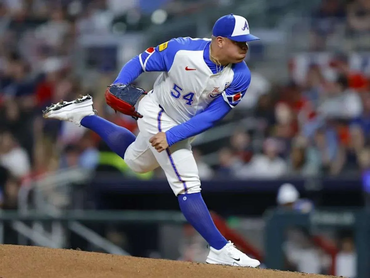 Bravos llaman desde Triple-A a José Suárez y lanzará este martes