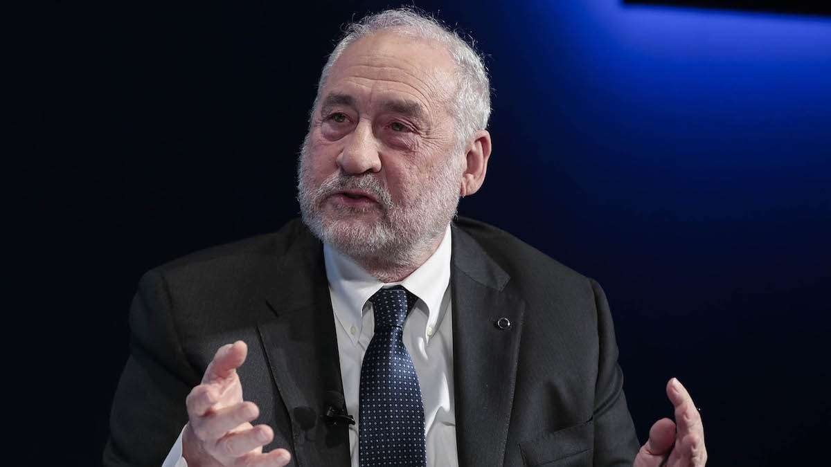 Nobel de Economía Joseph Stiglitz: aranceles de Trump son un "desastre"