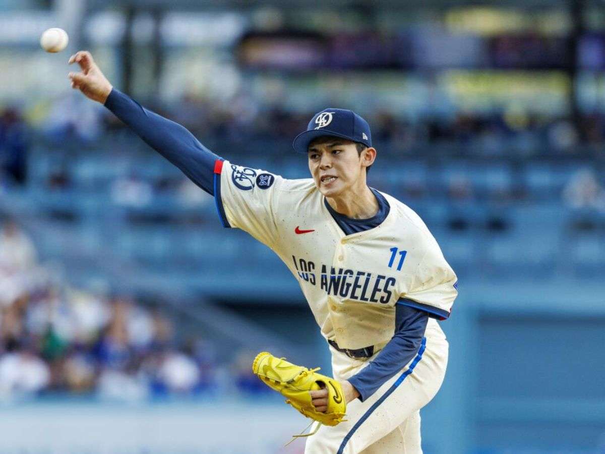 Los Dodgers recuperan a Roki Sasaki antes de los Playoffs