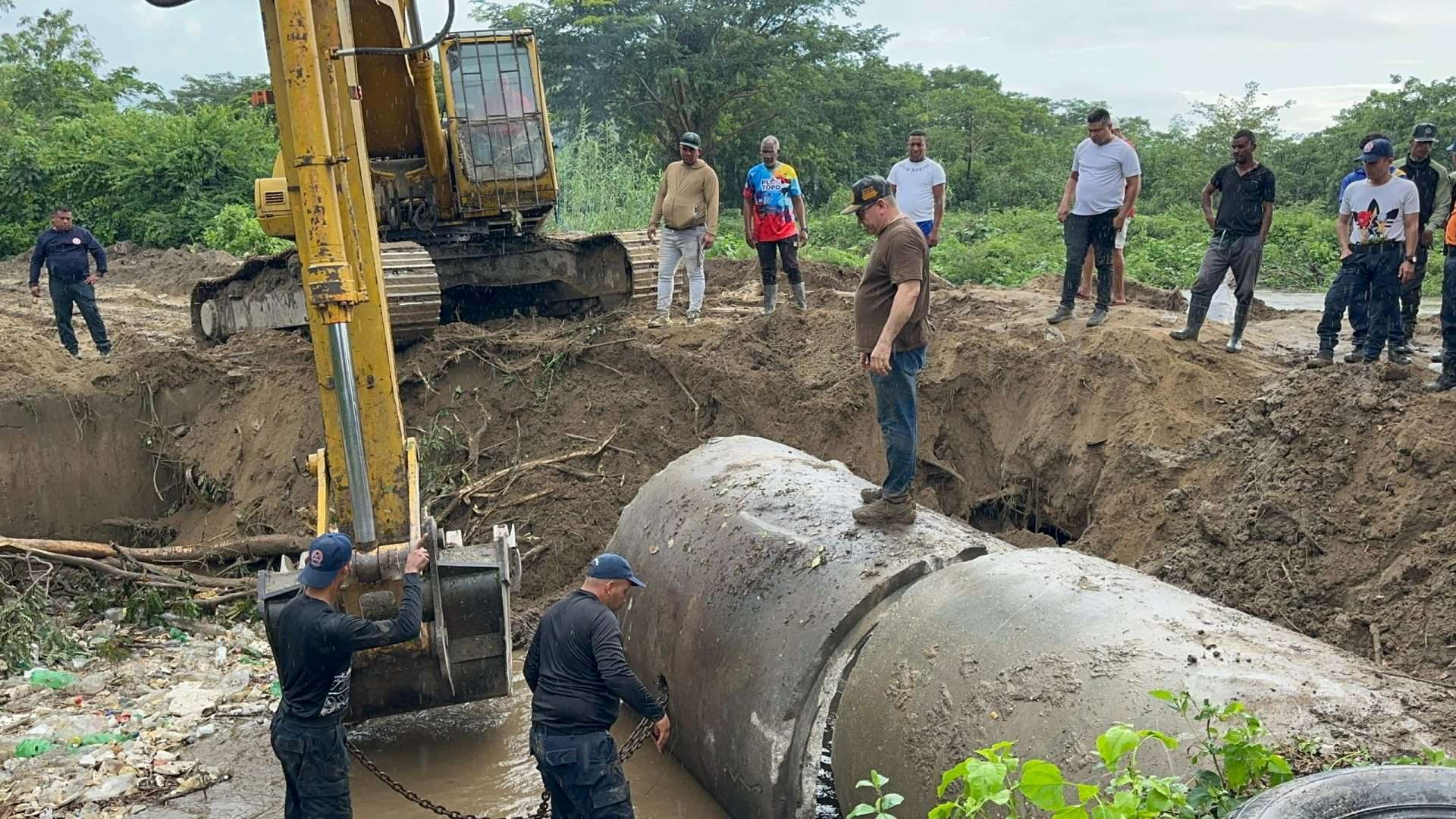 Activan contingencia en el Río Aragua para evitar nuevas anegaciones