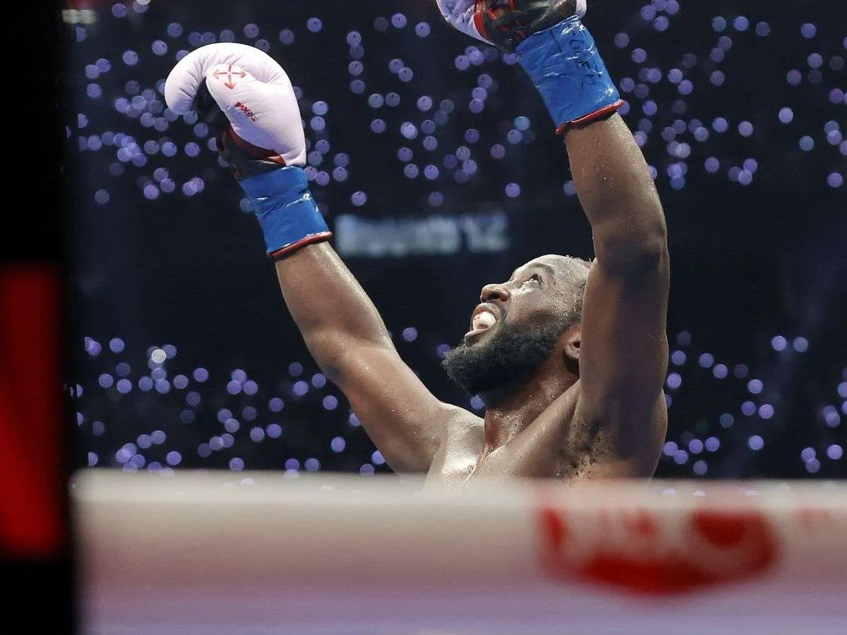 ¡Histórico! Terence Crawford Derrota a 'Canelo' Álvarez