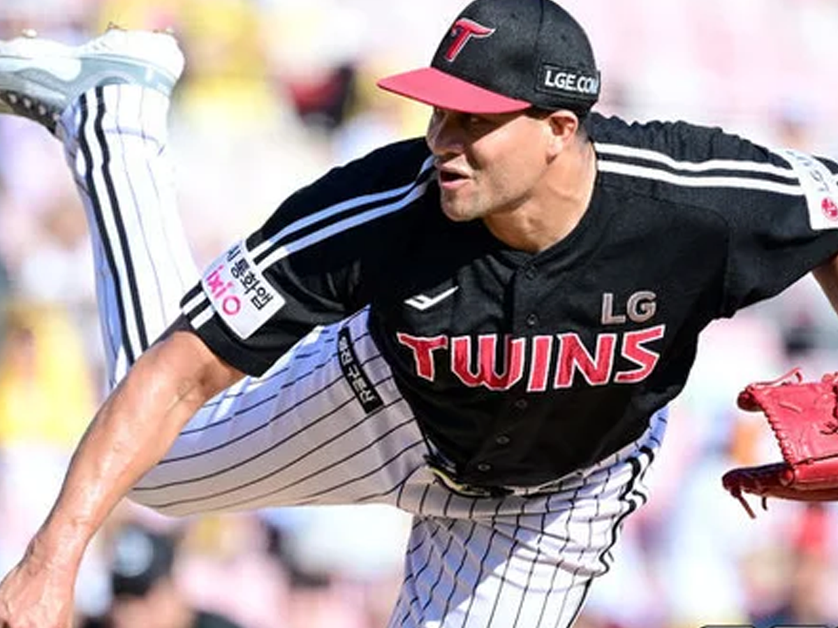 Yonny Chirinos llega a 13 victorias en Corea del Sur