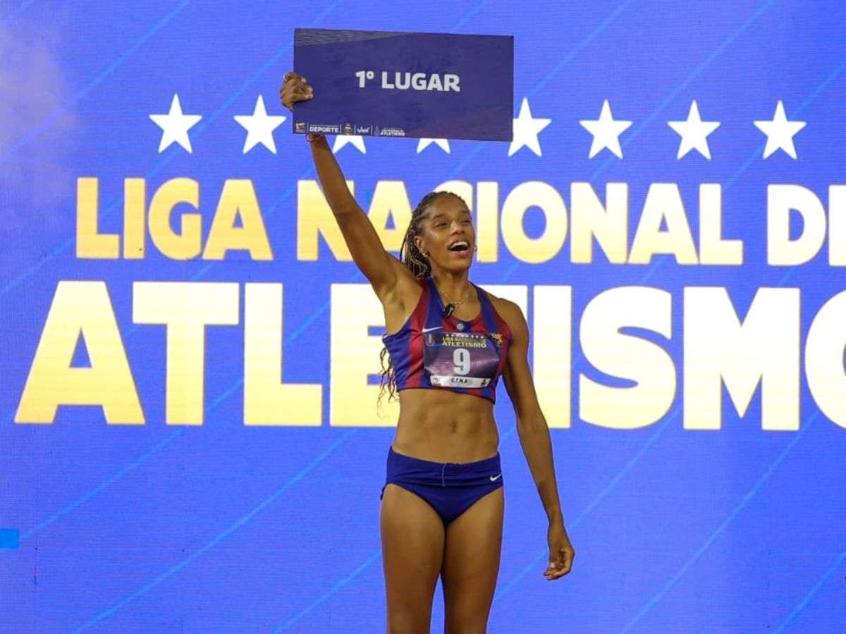 Yulimar Rojas: "Mi país nunca me ha dejado atrás"