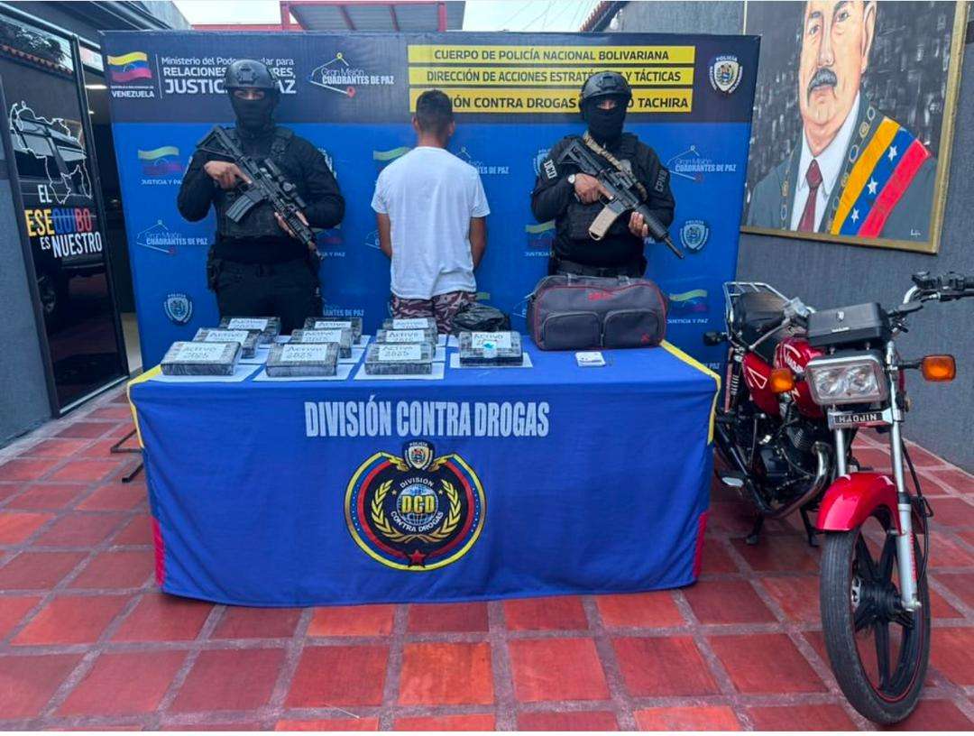 Capturado cuando llevaba 10 panelas de cocaína