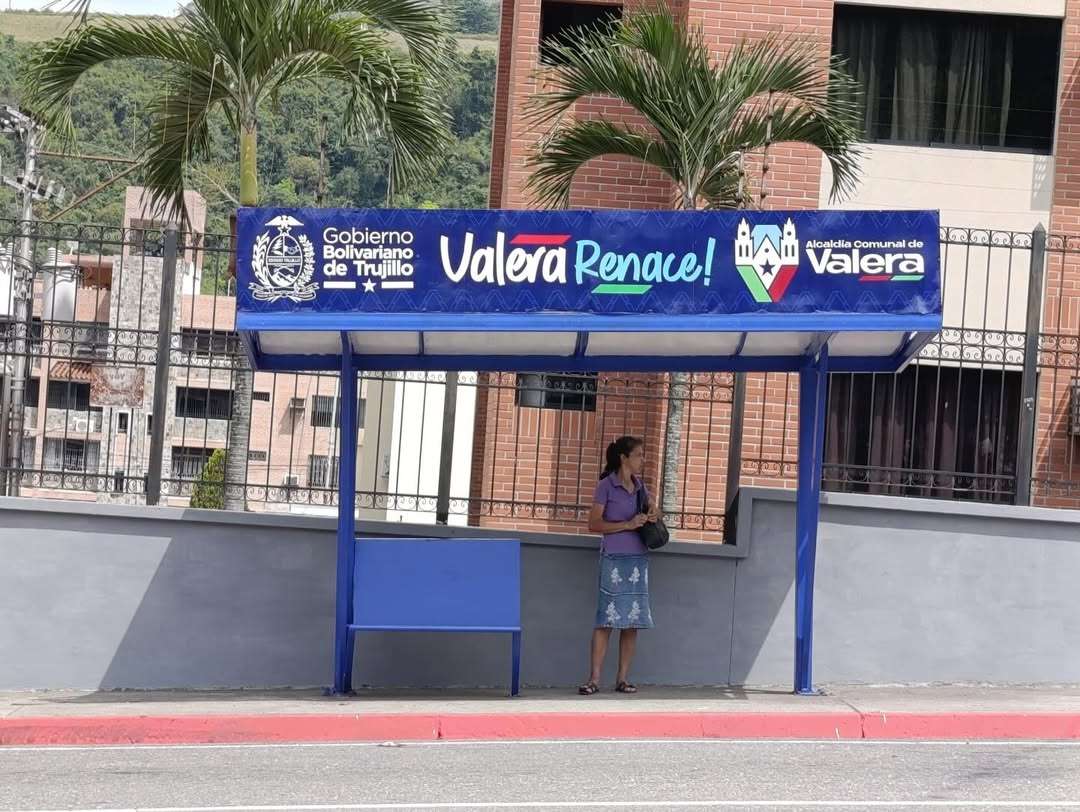 Inician recuperación de 22 paradas de transporte público en Valera