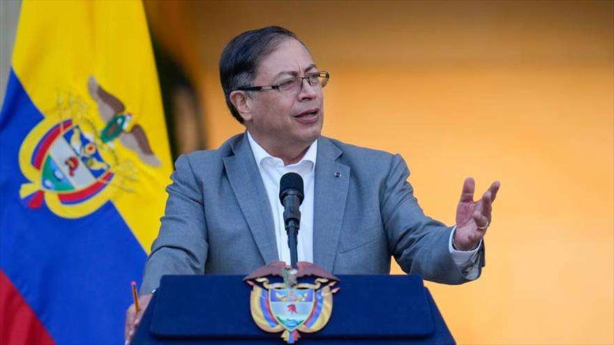 Petro confirma que última lancha atacada por EEUU era colombiana