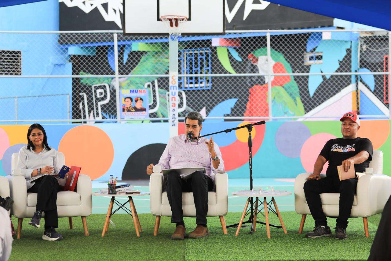 Maduro: no podemos permitir que los gringos metan sus manos en el Caribe