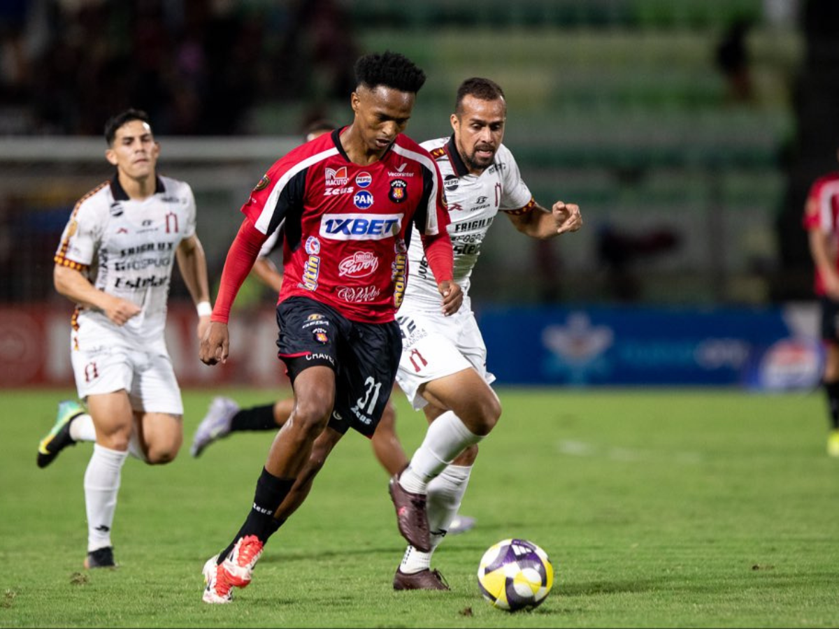 Caracas con un jugador más no pudo con Carabobo