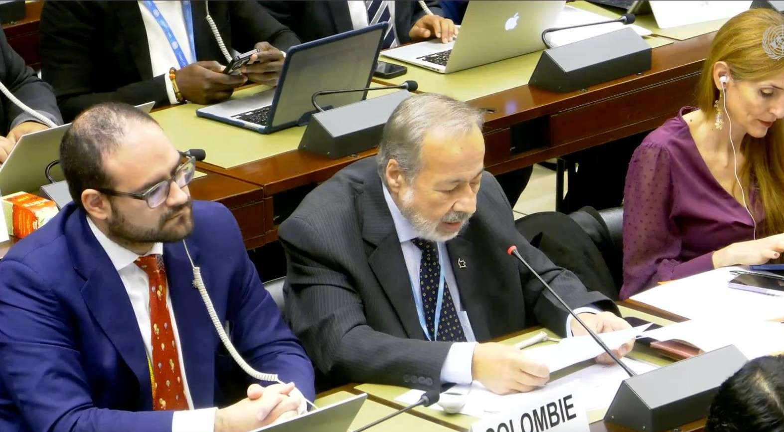 ONU adopta resolución sobre políticas de drogas y derechos humanos