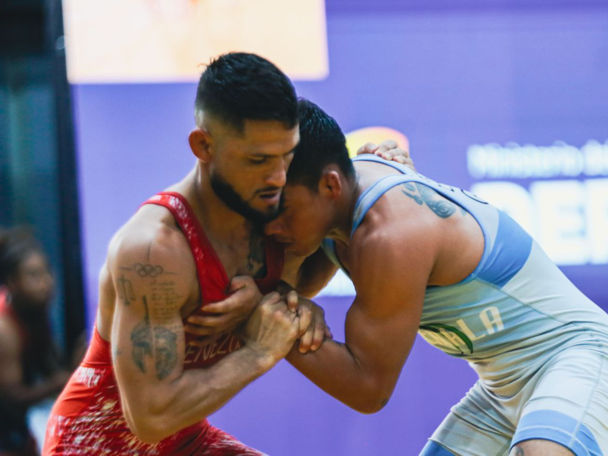 Gladiadores domina Liga Internacional de lucha