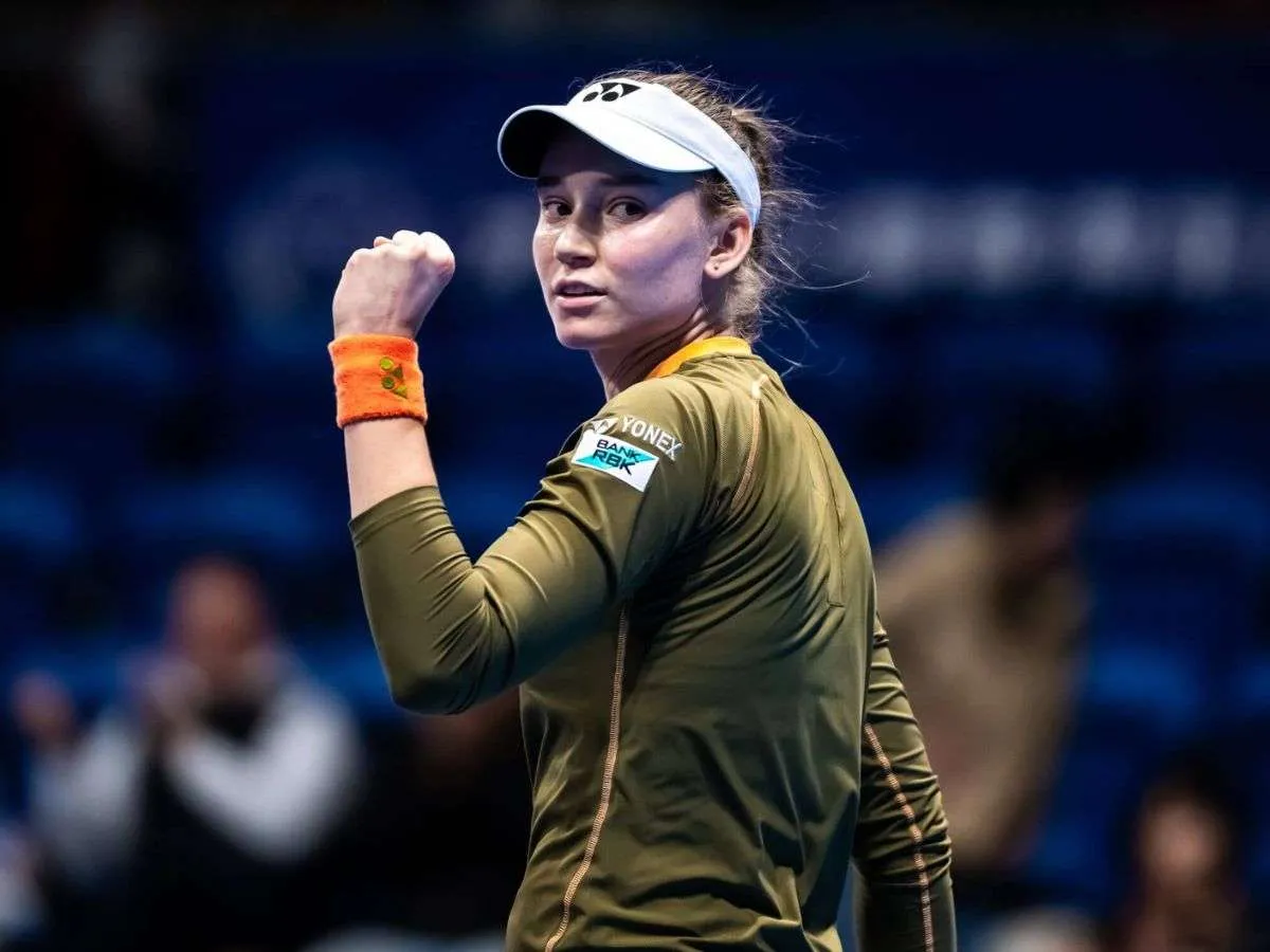 Rybakina anota su nombre en la final de Tokio