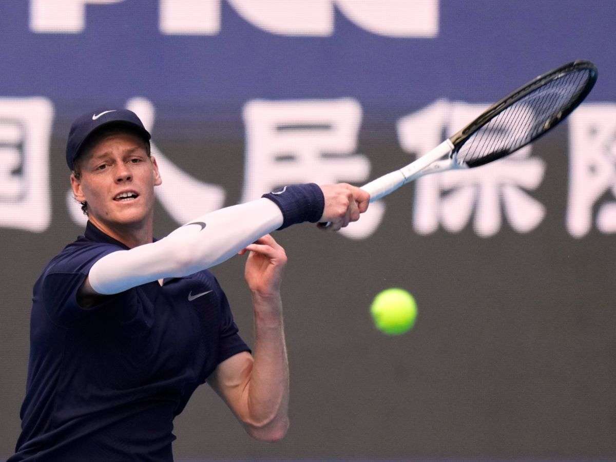 Jannik Sinner, a paso firme en Shanghái
