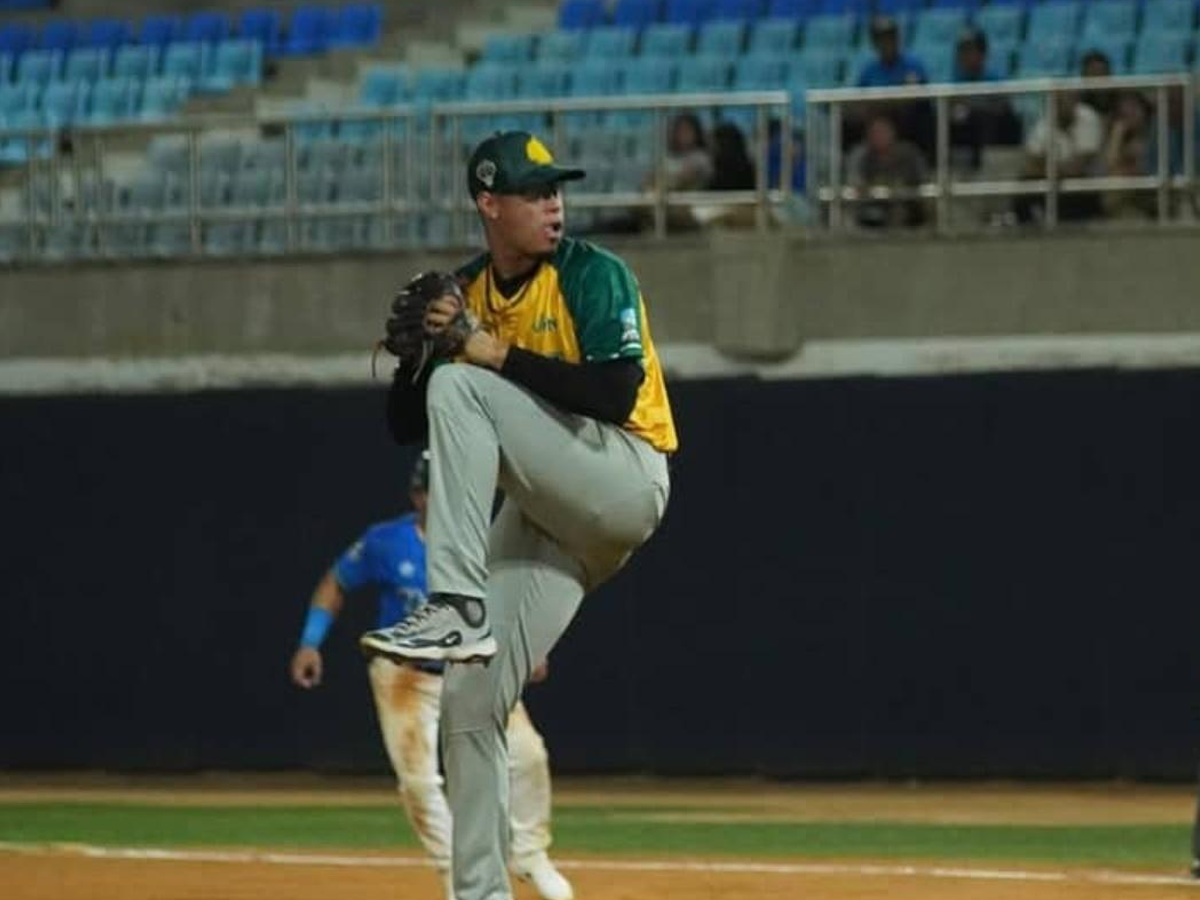 Leonel Sánchez a Caribes, encabeza el Draft de Novatos de la LVBP