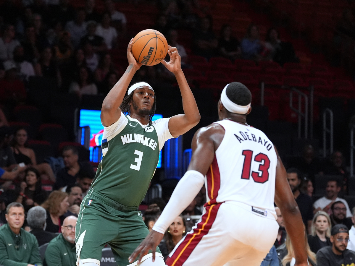 Los Bucks consiguieron su primera victoria de la pretemporada