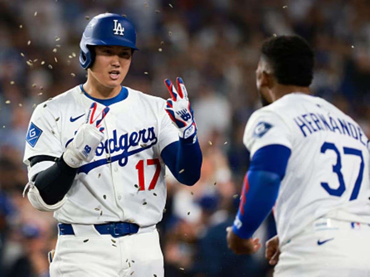 Los Dodgers comienzan con fuerza la Postemporada