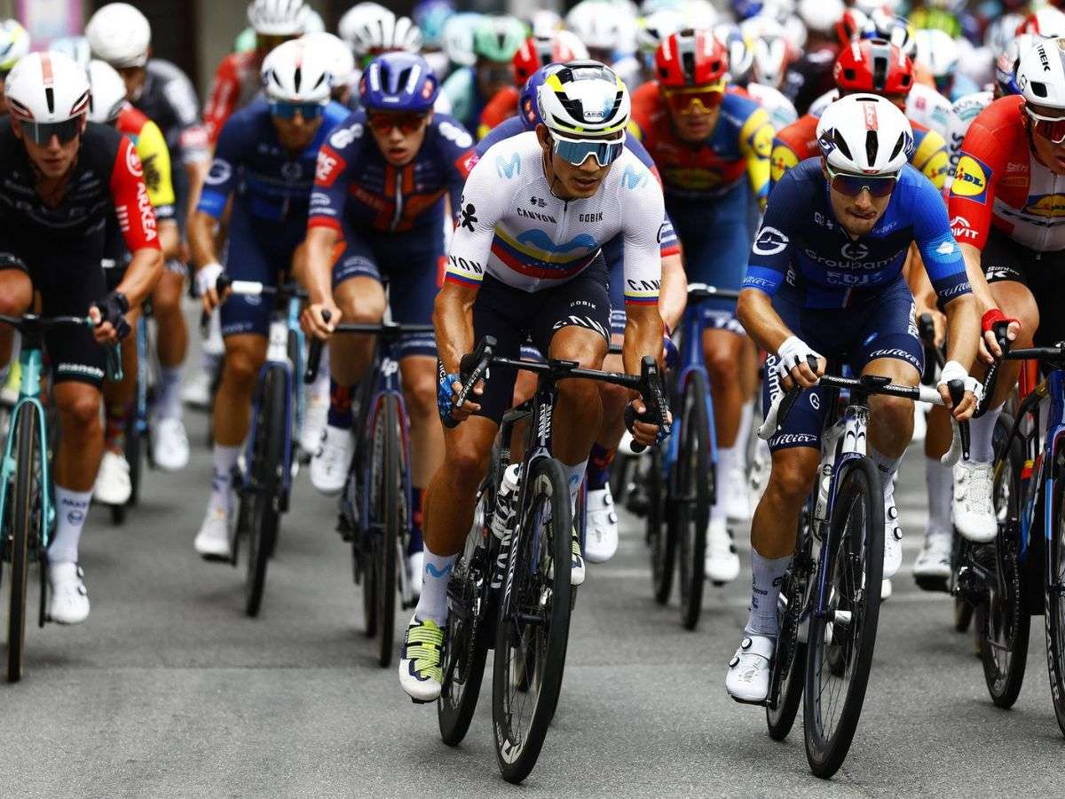 Movistar renueva a Orluis Aular y Nairo Quintana