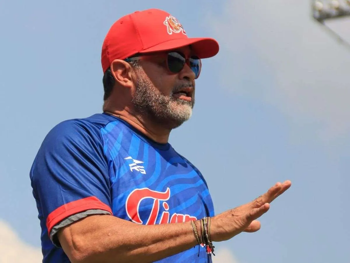 Oswaldo Guillén llega con responsabilidad a Tigres