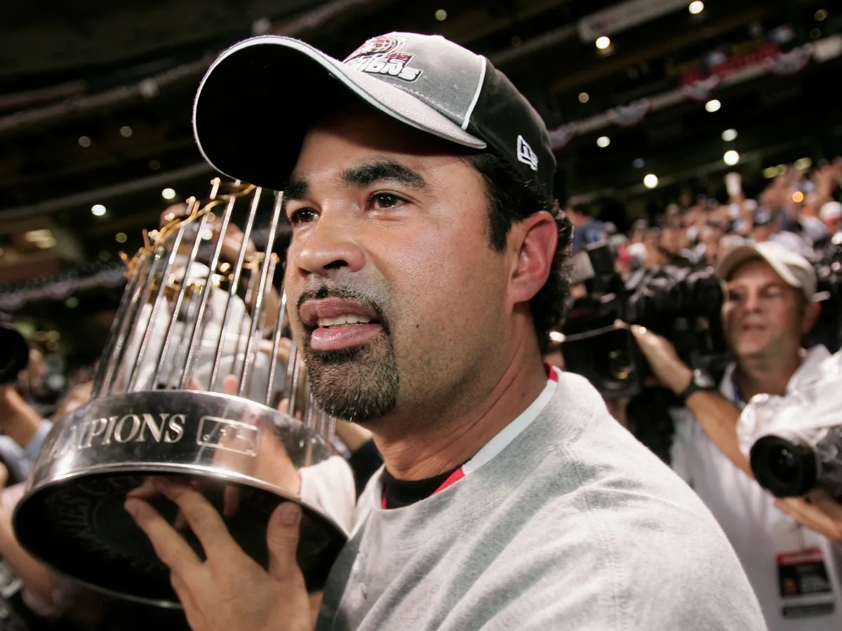 Hace 20 años Chicago aclamó a Ozzie Guillén