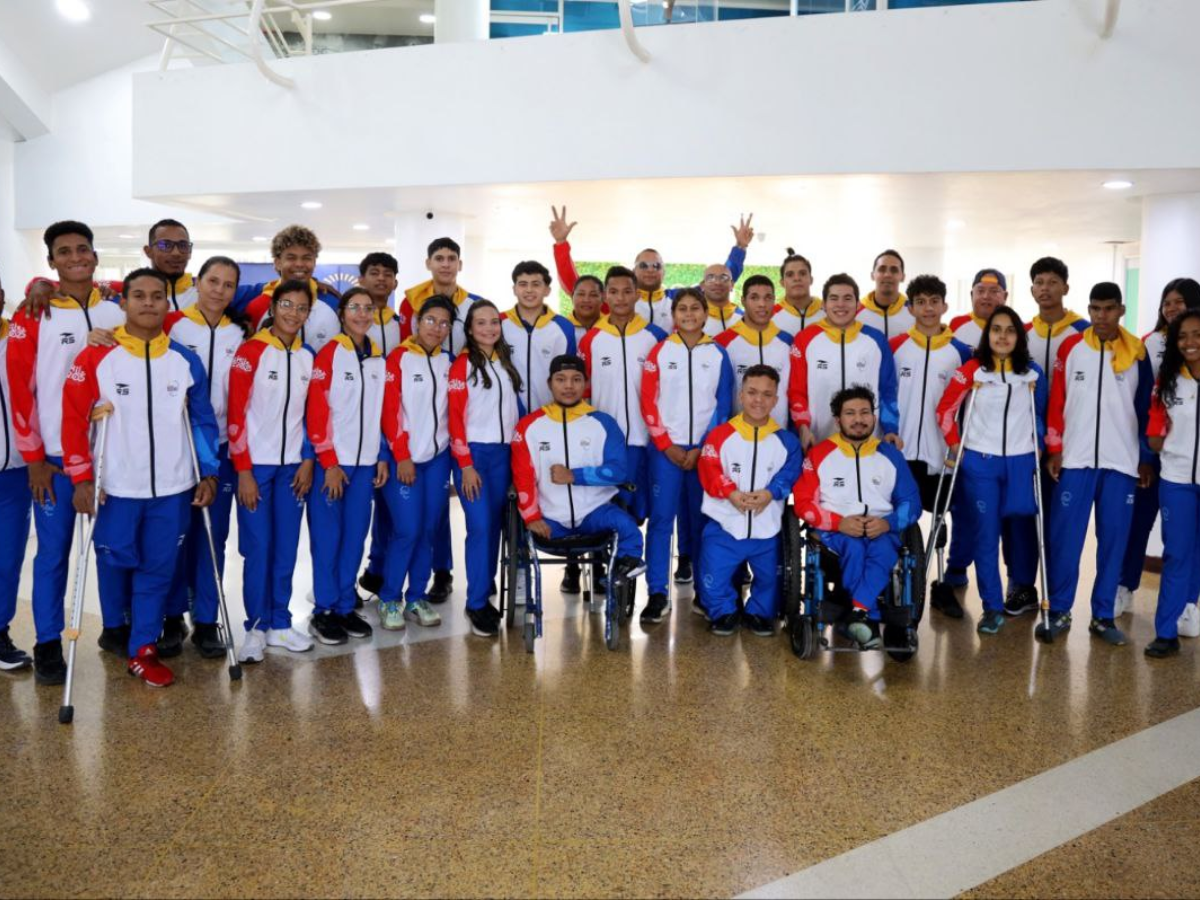Paratletas reciben dotación rumbo a Santiago