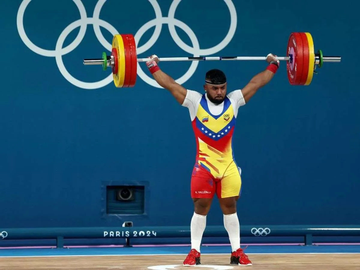 Evaluación bolivariana en pesas - Líder en deportes