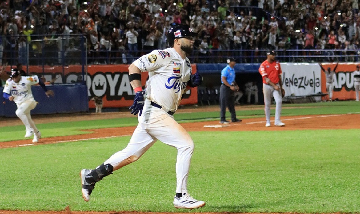 Águilas, Caribes y Bravos debutan ganando