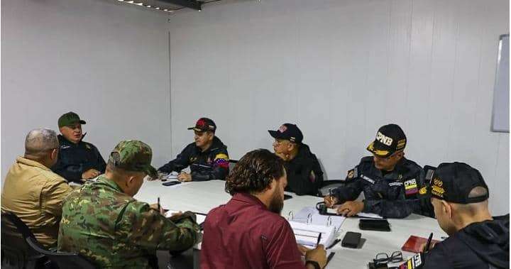 Autoridades evalúan estrategias para consolidar la paz en Venezuela