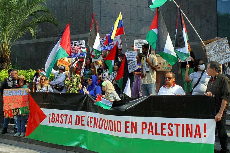 Protestan frente a sede de la ONU en Caracas en solidaridad con Palestina