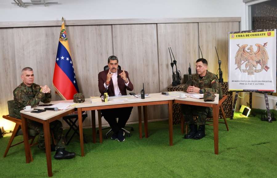Tras los terroristas de la embajada de EEUU