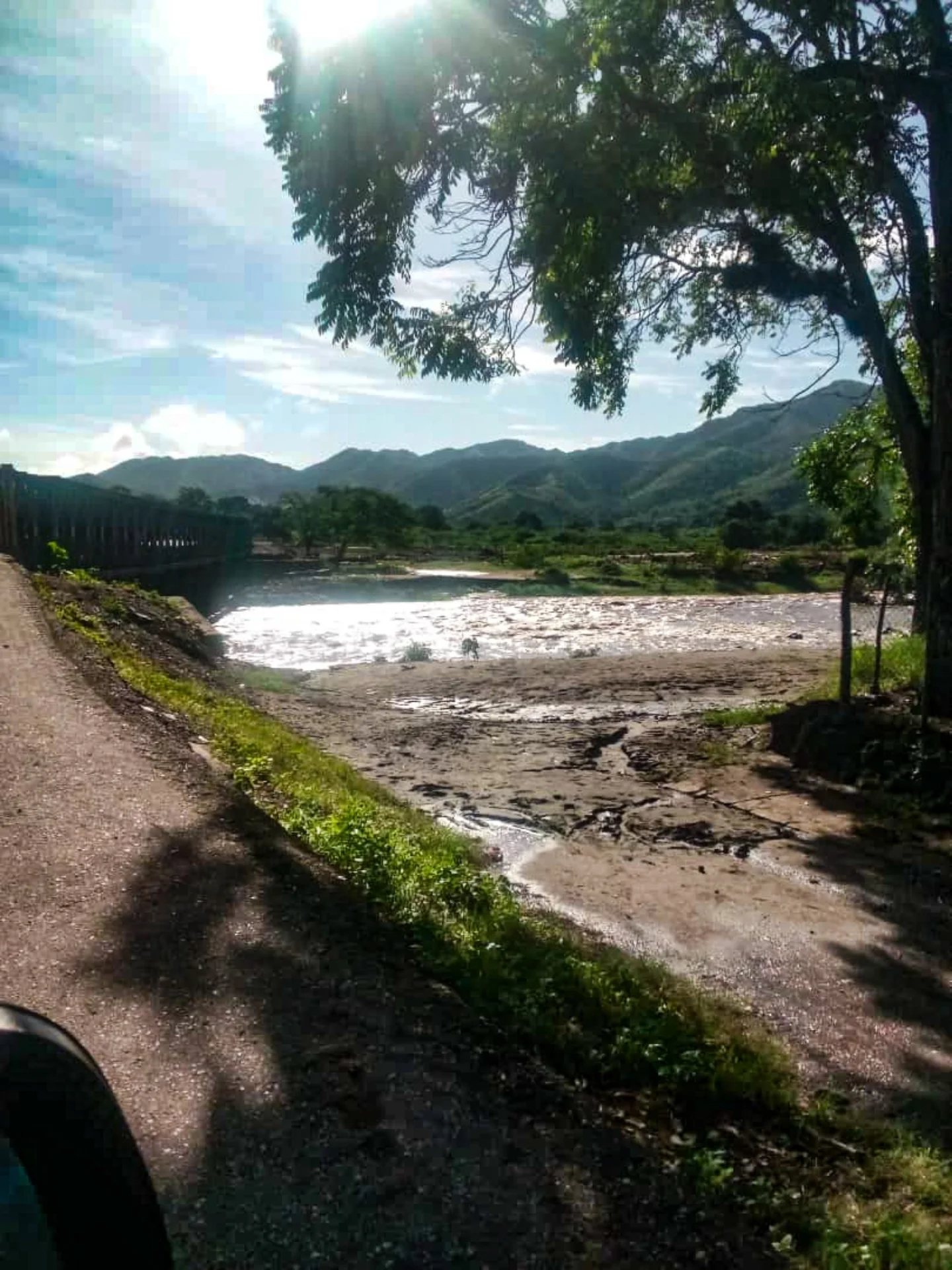 9 sectores afectados por crecida del río Amana en Anzoátegui