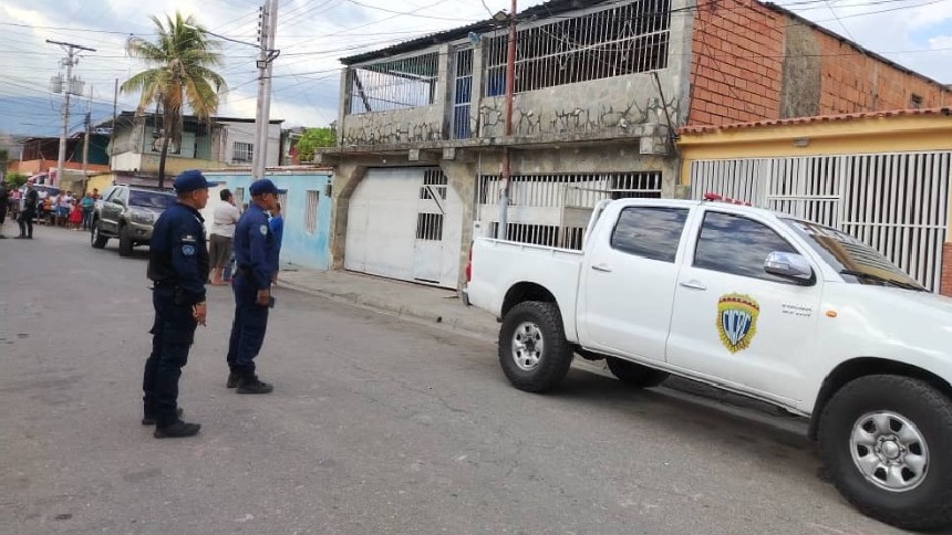 Hallan cuerpo de una adolescente de 13 años en su vivienda después de intentar reto viral