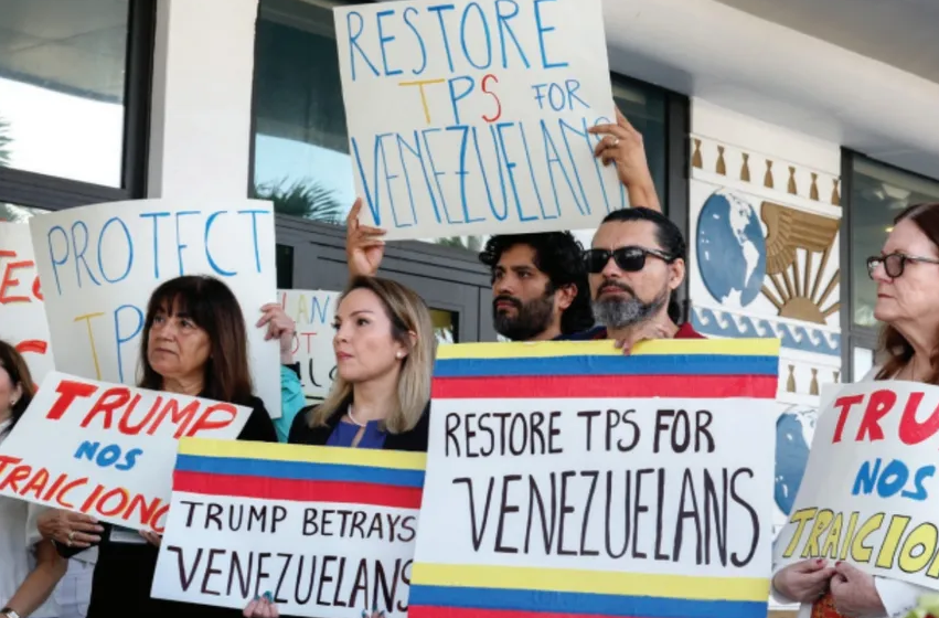 250 mil venezolanos perderán el TPS este viernes y temen ser deportados