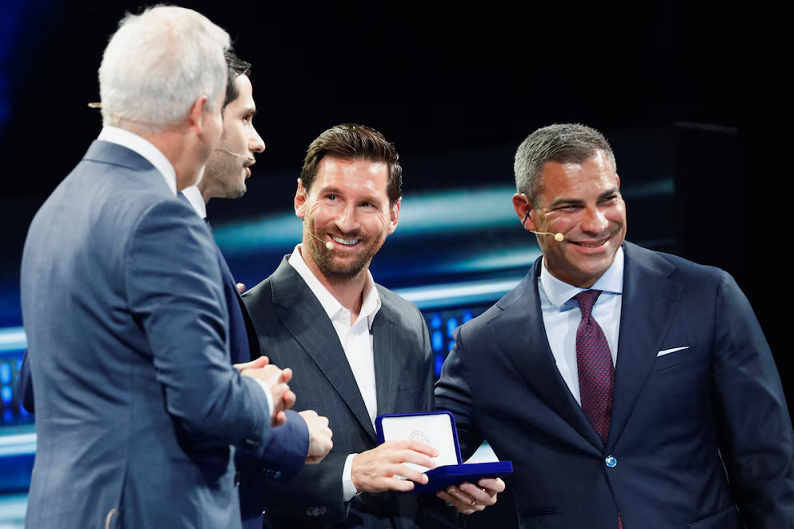 Lionel Messi recibió la llave de la ciudad de Miami durante el America Business Forum