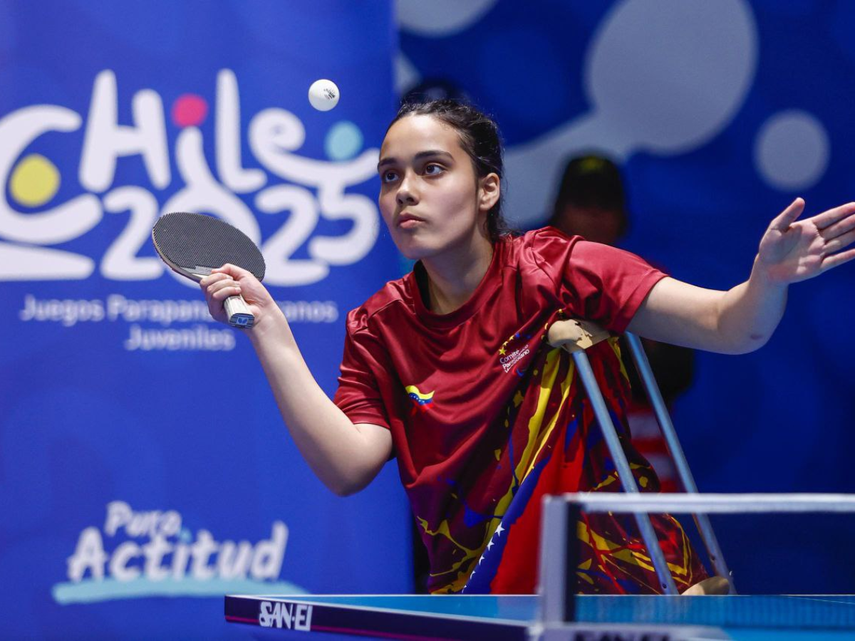María Celis sumó bronce en paratenis de mesa