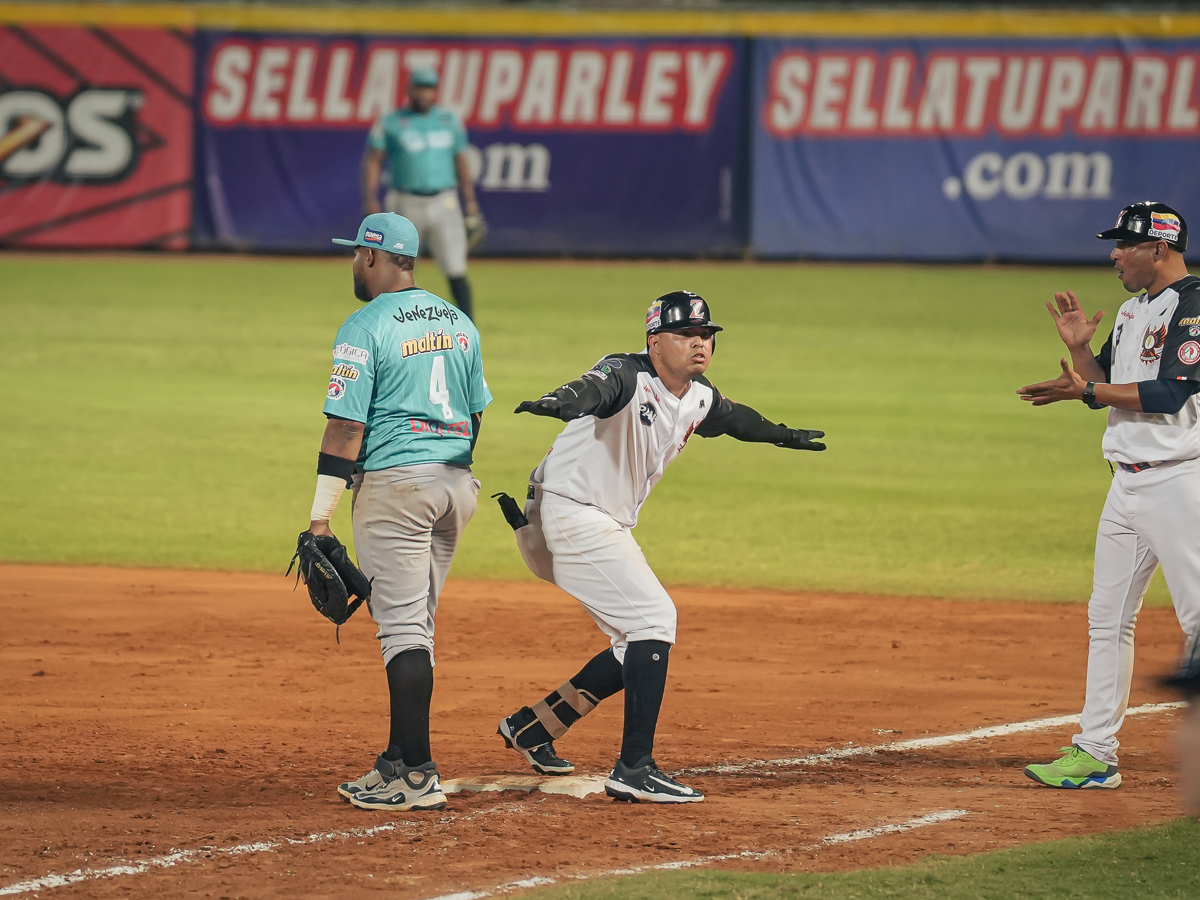 Rayder Ascanio emergió para aplicar la Ley del Ex