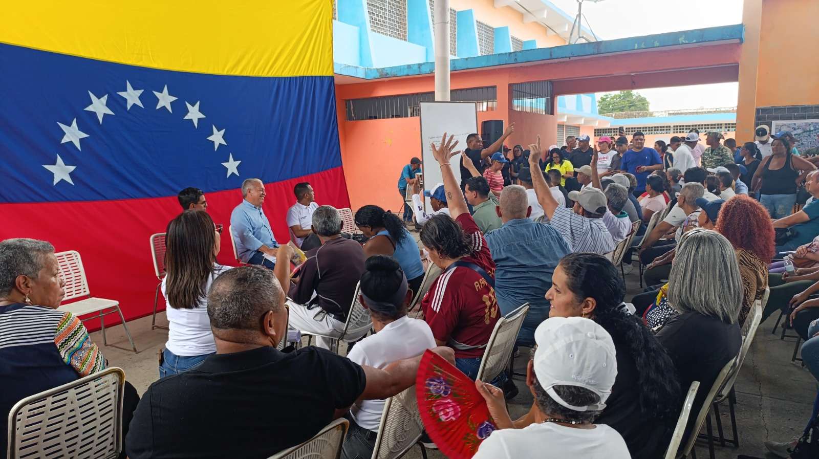 Las comunidades vencen a la burocracia