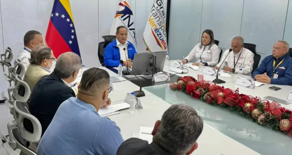 Autoridades y aerolíneas coordinan acciones para garantizar normalidad de los vuelos en Venezuela