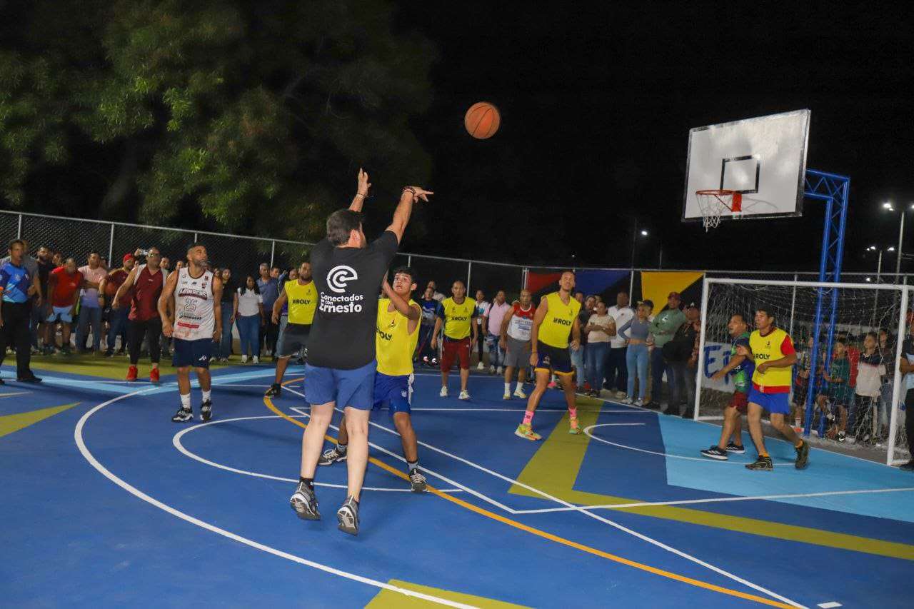 Juventud comunera rehabilita 97 espacios deportivos en Monagas