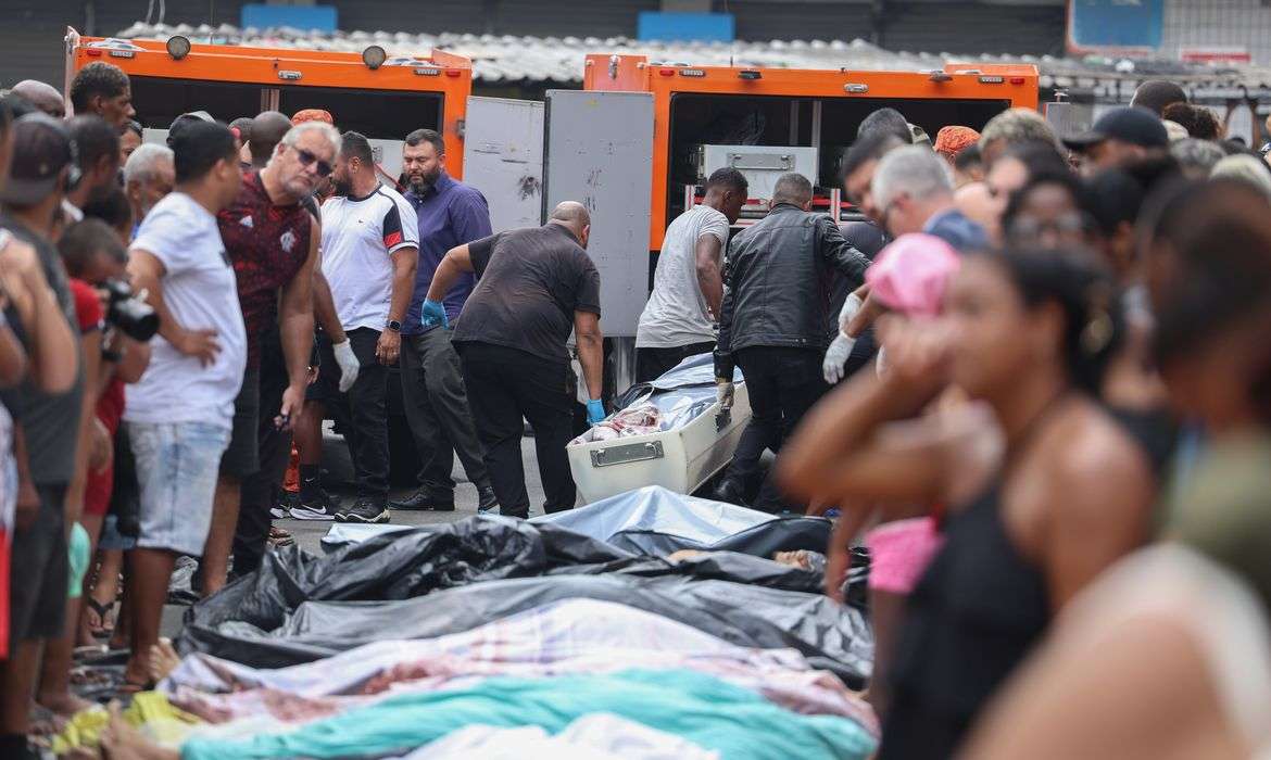 Trump ofrece apoyo a la policía de Río para continuar su "lucha"antidrogas