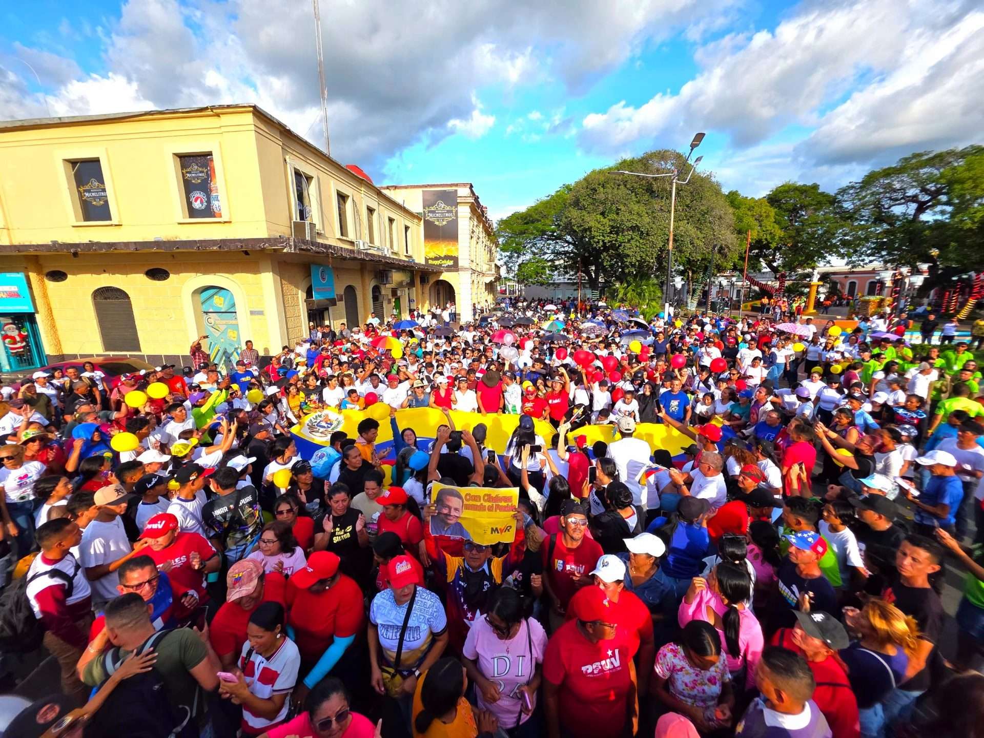 Siguen las juramentaciones de los Comandos Bolivarianos en el país