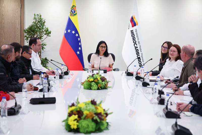 Motor Hidrocarburos mantiene su marcha ininterrumpida y soberana