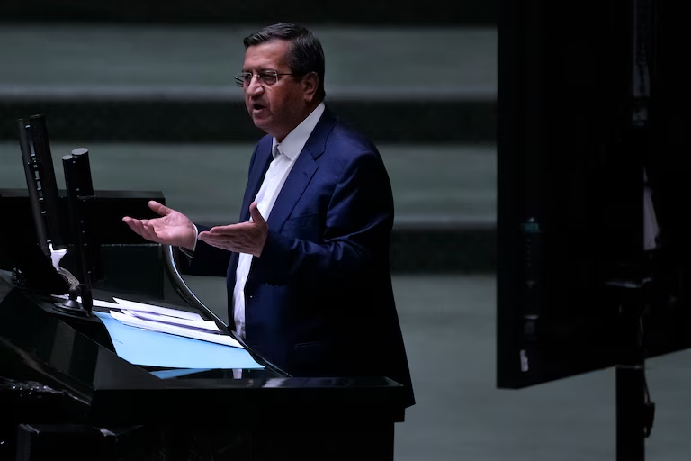 el régimen de Irán enfrenta una complicada crisis económica